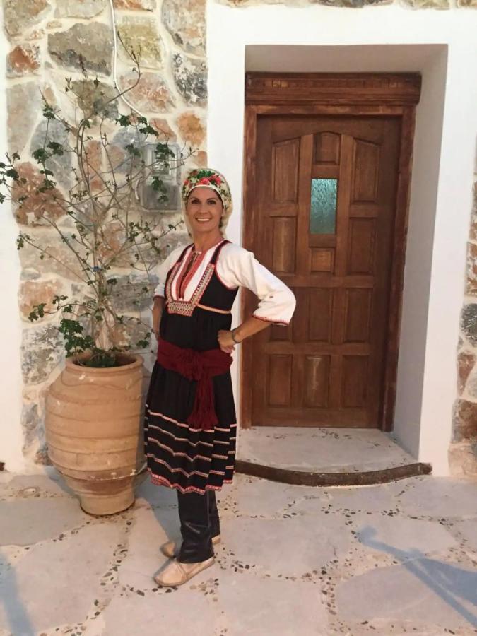 Anastasia's Émbonas